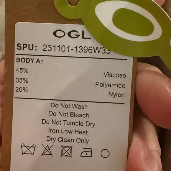 NWT $75 FuzzLuxe
Cashmere-like Flared Maxi Skirt Sz Small - Picture 10 of 10